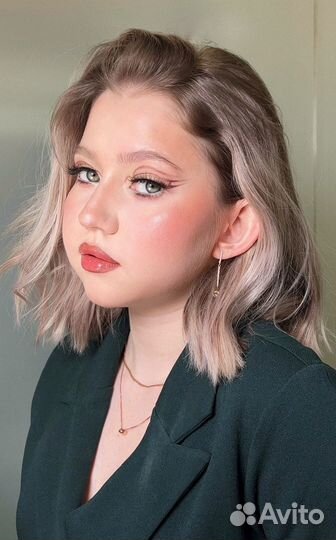 Модель на макияж