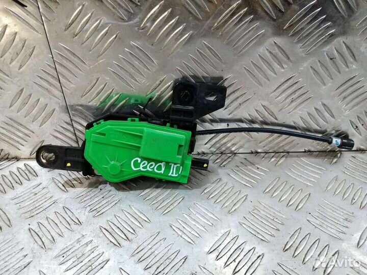 Привод лючка бензобака Сид 2 Kia Ceed Jd