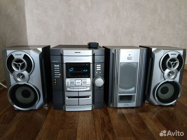 Продам музыкальный центр sony