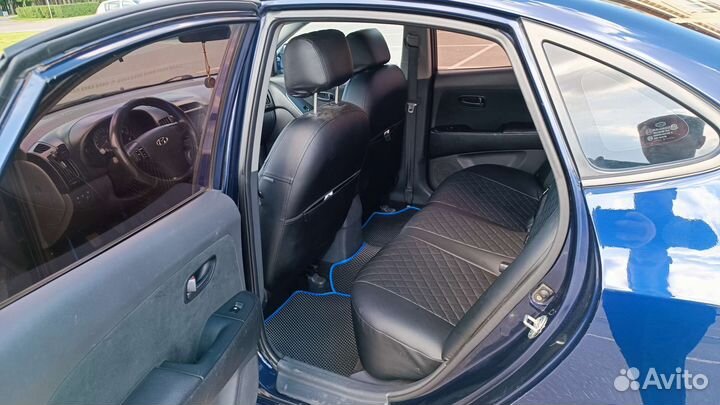 Hyundai Elantra 1.6 МТ, 2008, 255 000 км