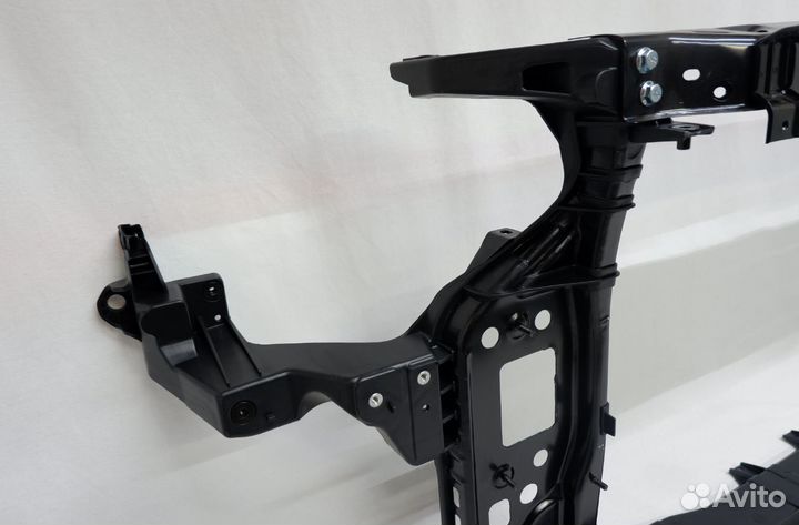 Панель передняя (суппорт радиатора) Kia Optima 4