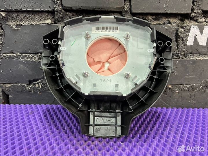 Подушка безопасности водителя Nissan X-Trail