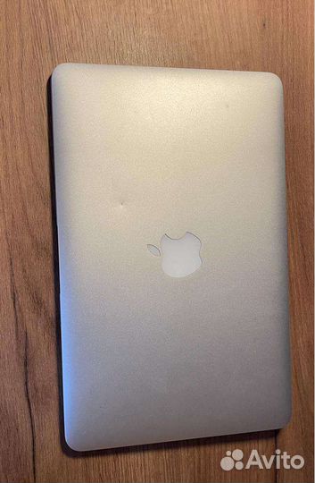 Apple MacBook Air (середина 2011)