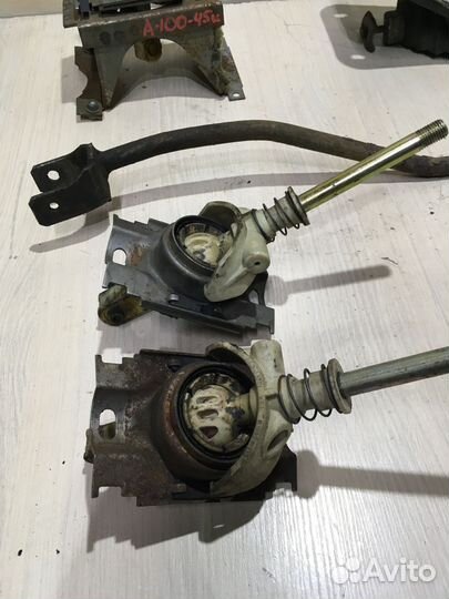 Кулиса МКПП Ауди 100 C4