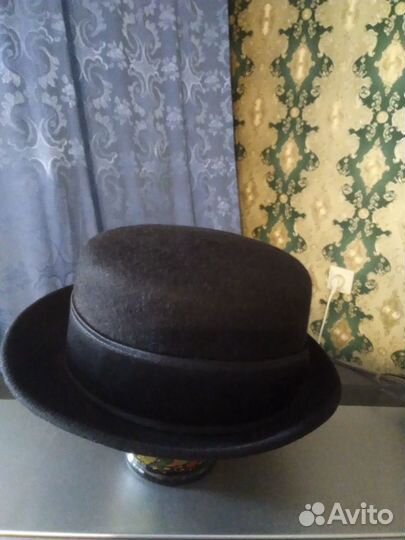 Шляпа фетровая черная