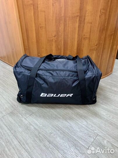 Баул для хоккейной формы на колесах INT 34