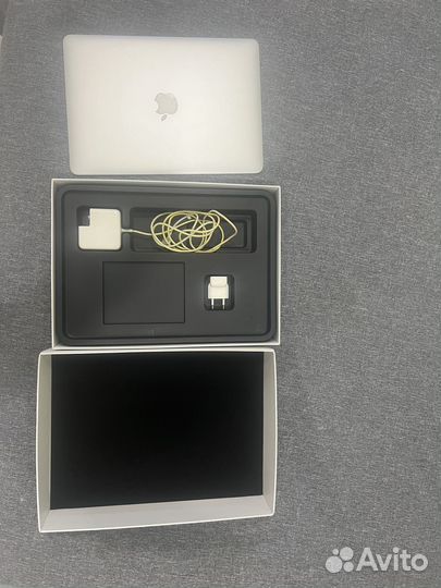 Apple MacBook Air 13 2017