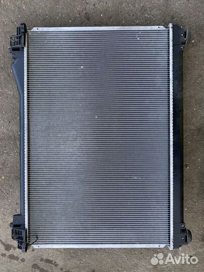 Радиатор охлаждения Suzuki Grand Vitara TD54W 1770