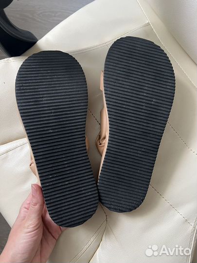 Босоножки женские 39 размер
