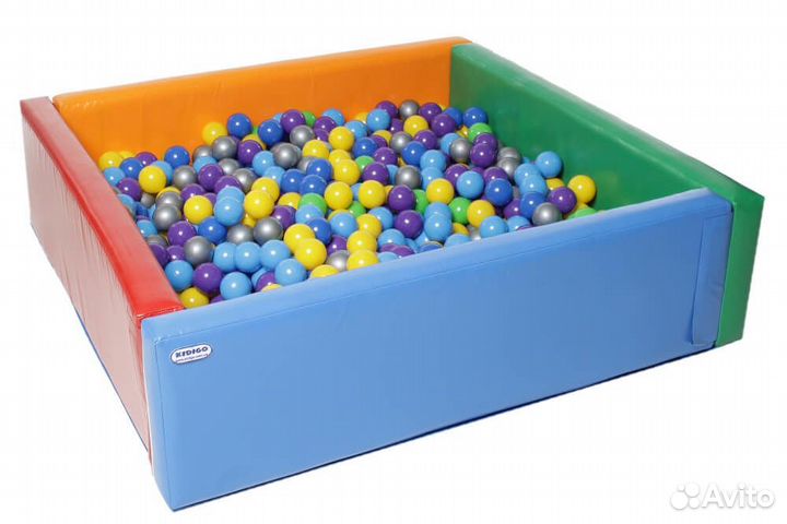 Бассейн с шариками
