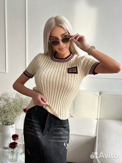 Трикотажная футболка miu miu