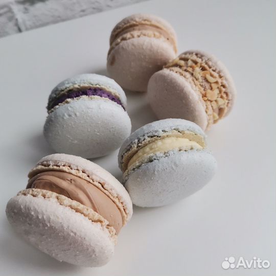 Пирожные Макарон
