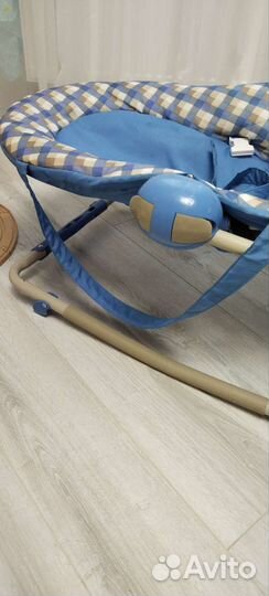 Шезлонг детский