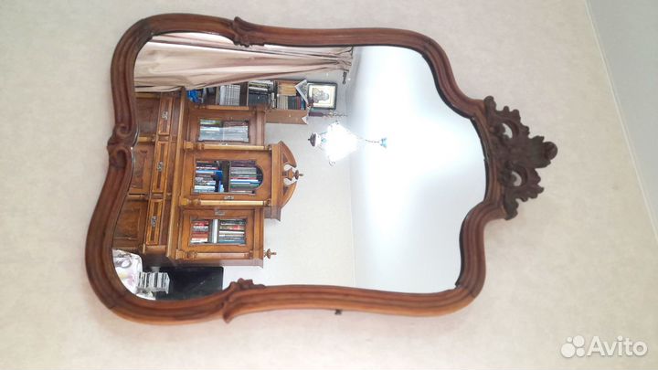 Продаю старинную раму для зеркала