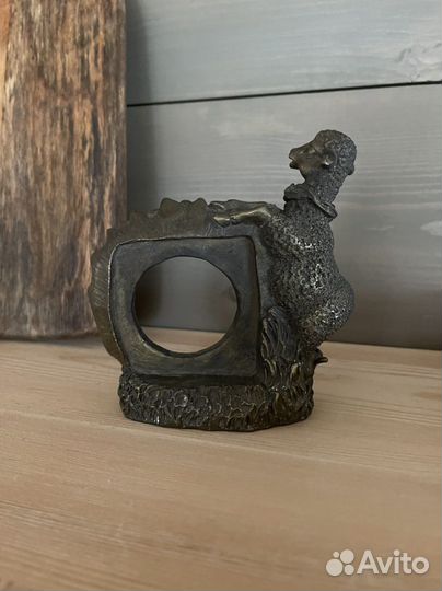 Бронзовая статуэтка