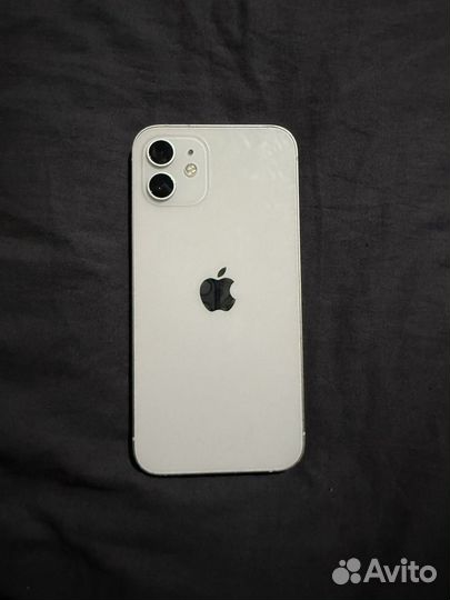 iPhone 12, 64 ГБ