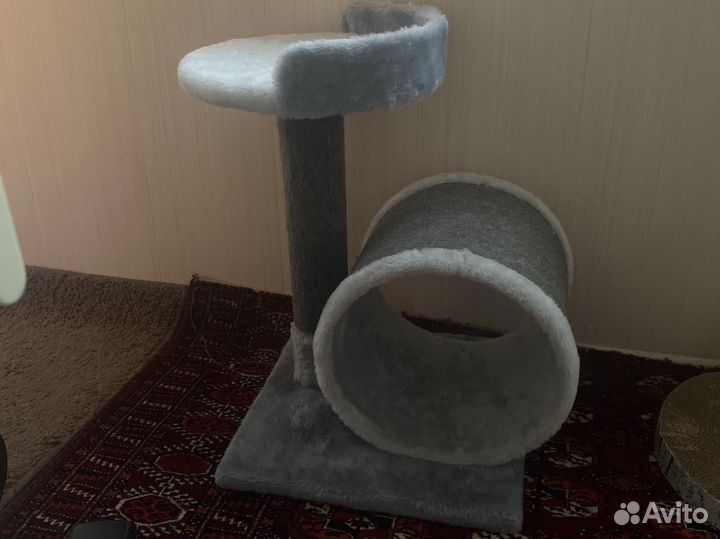 Домик для кошки новый