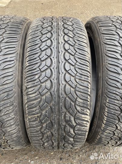 Yokohama Parada Spec-X 245/45 R20