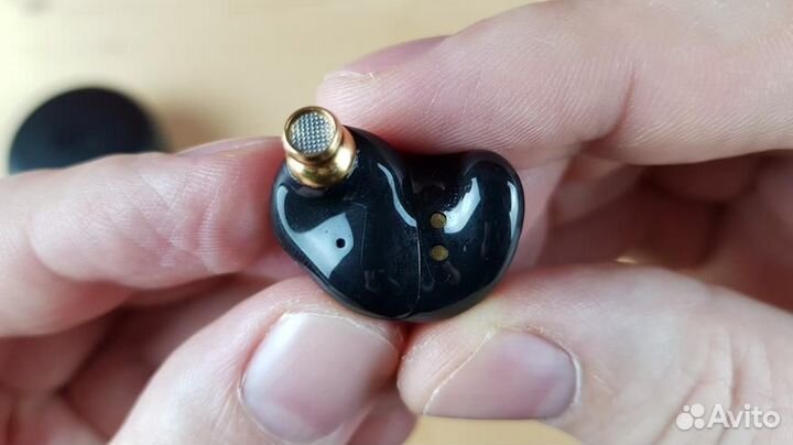 Беспроводные гибридные TWS-наушники KZ Z1 Pro