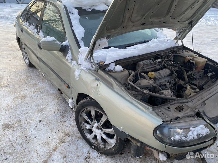 Разбор Renault laguna 1