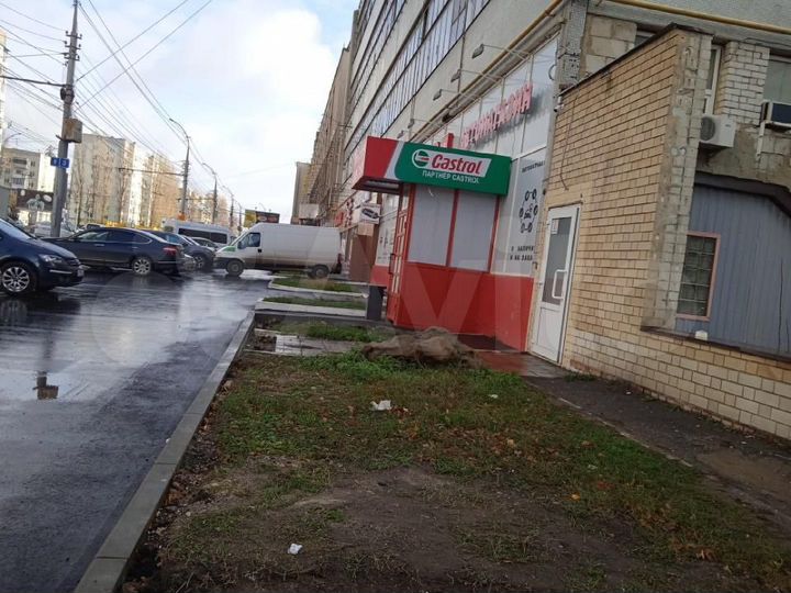 Помещение свободного назначения 842 м.кв