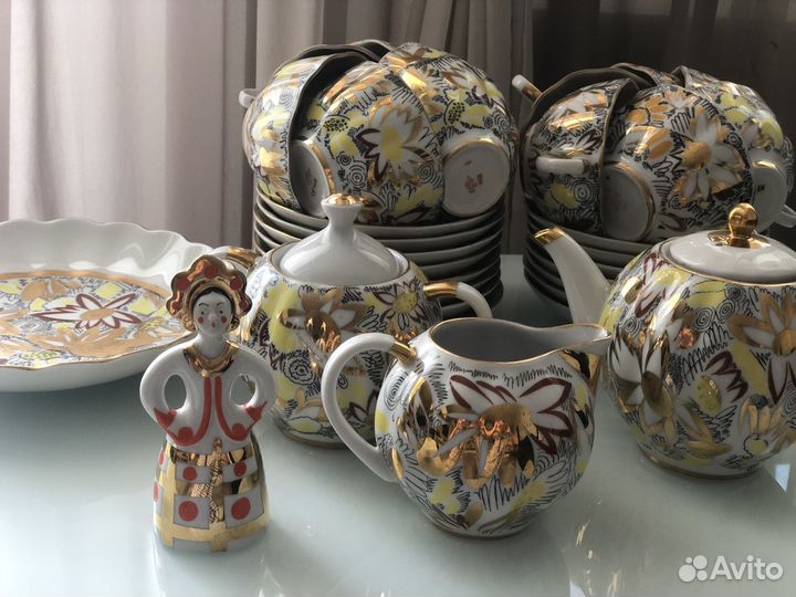 Фарфоровый чайный сервиз лфз