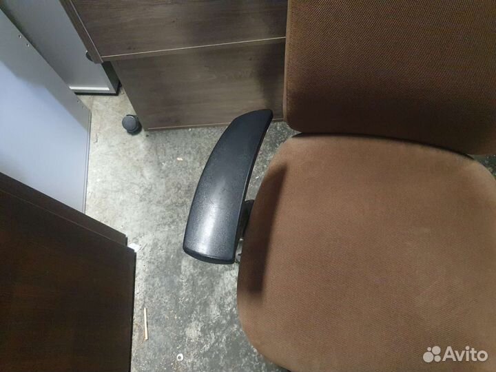 Компьютерное кресло