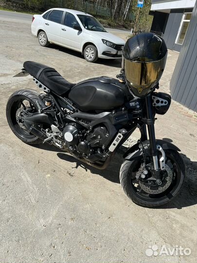 Yamaha XSR900