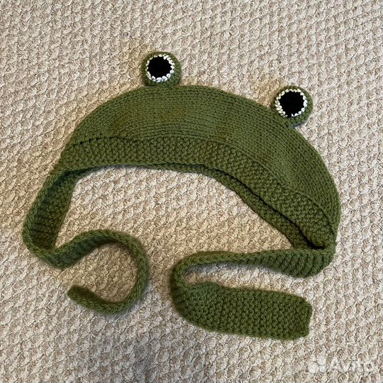 Шапка лягушка