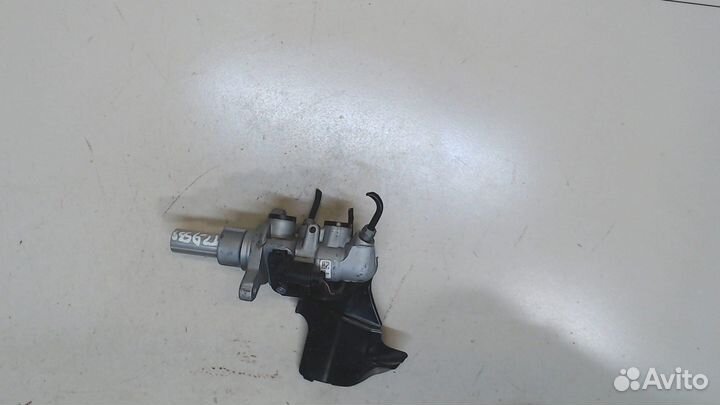 Цилиндр тормозной главный Volkswagen Tiguan 2020