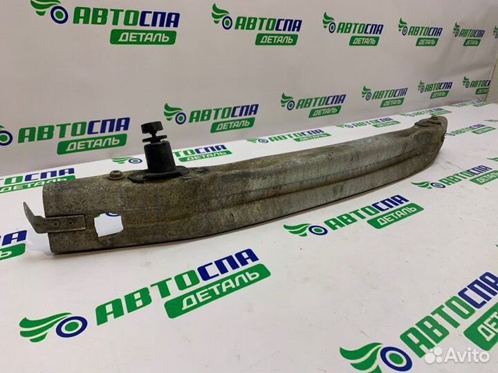 Усилитель бампера передний Audi A4 BRD 2.0 TDI