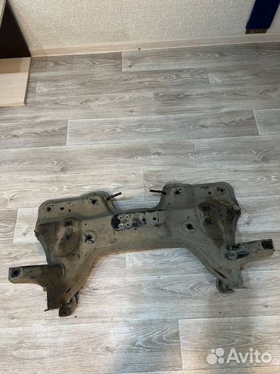 Подрамник на opel corsa