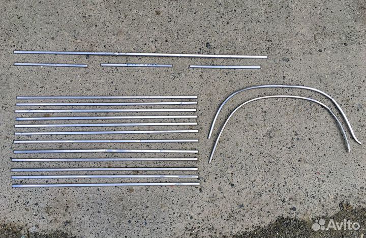 Ранние глухие хром молдинги кузова Ваз 2103, 2106