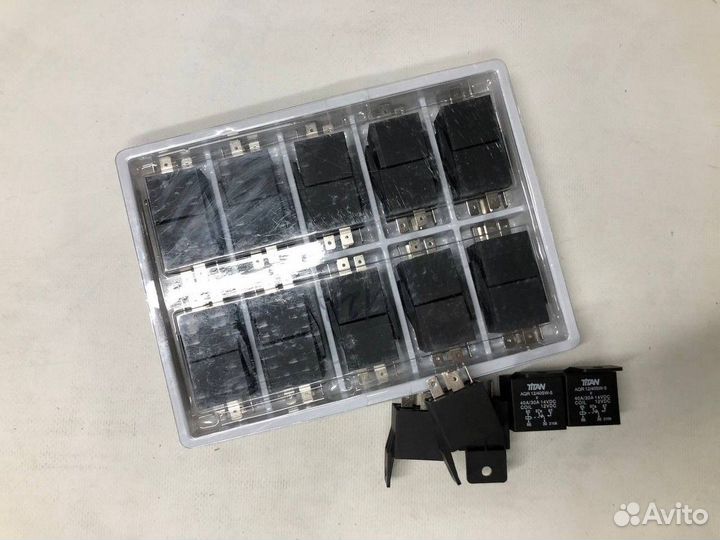 Реле автомобильное 12В 30А 5-контакт Titan SW