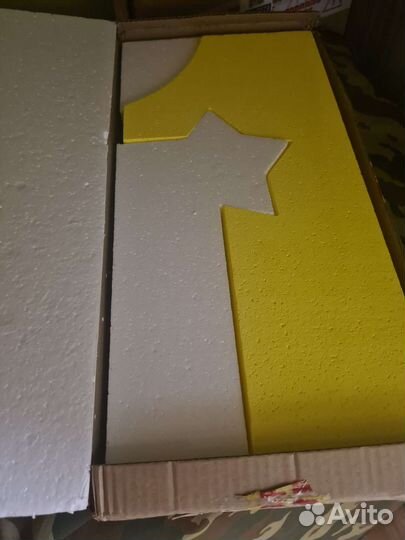 Цифры 1 и 8 на праздник