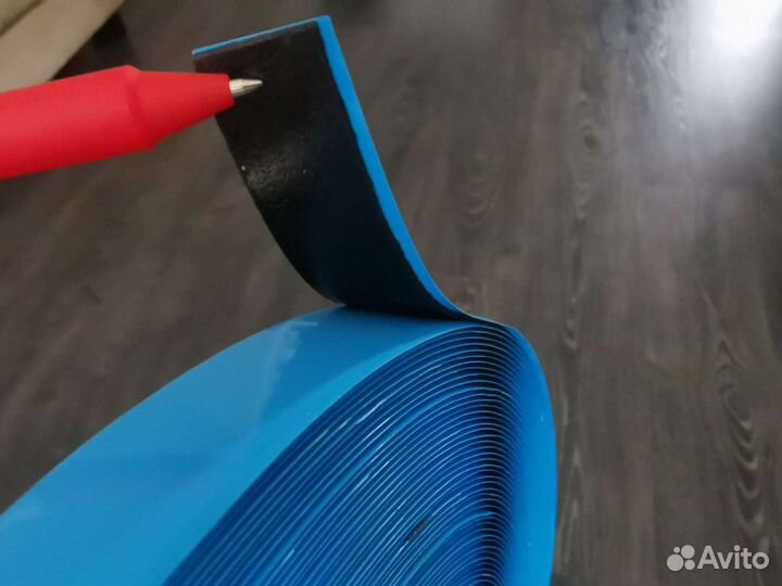 Скотч для самоклейки 19мм.(синий)