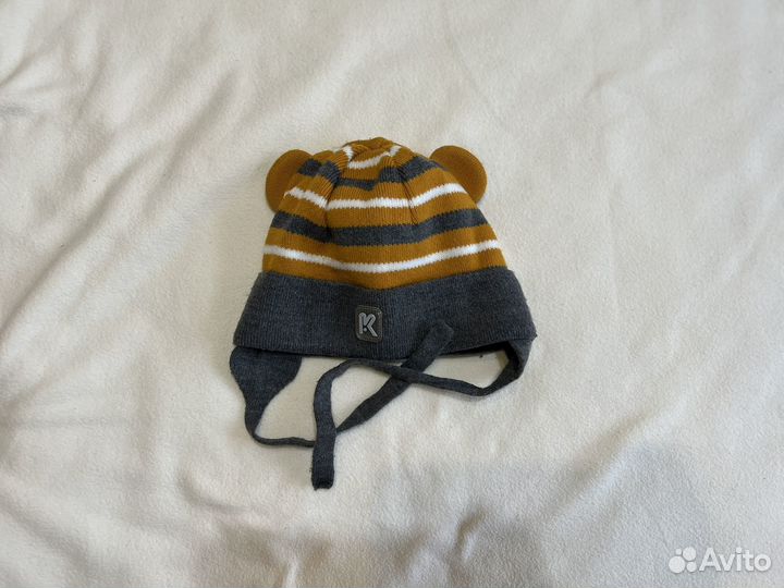 Шапка демисезонная 9-12 мес