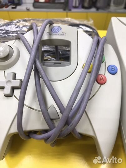 Игровая приставка sega dreamcast + gamepad (зяб)