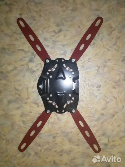 Часть кронштейна для телевизора