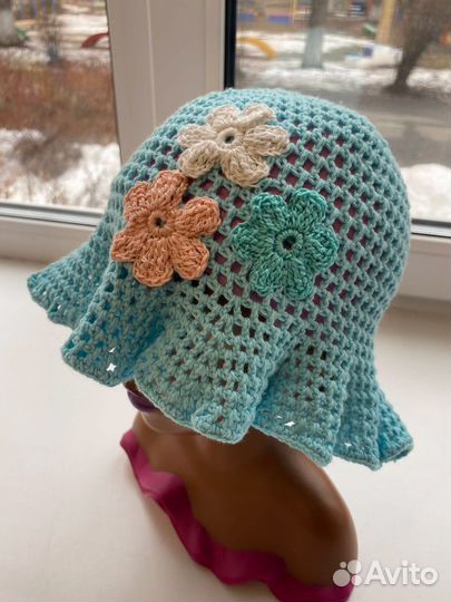 Шляпа вязаная