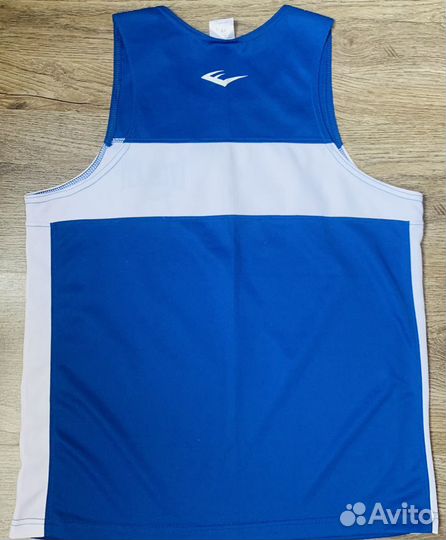 Форма для бокса. Боксерские перчатки Green Hill