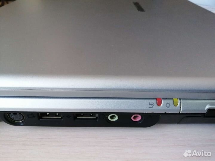 Samsung P28 на запчасти