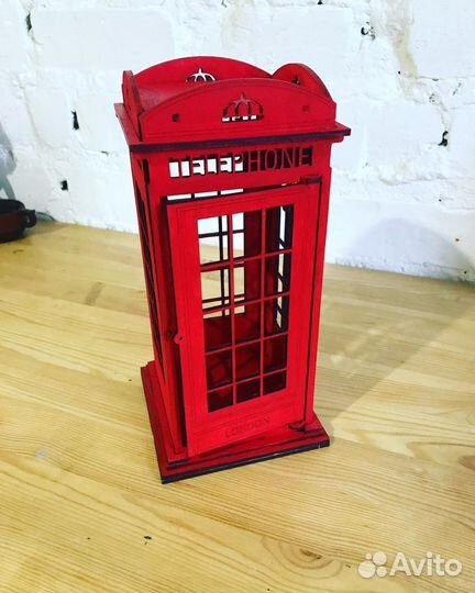 Телефонная будка