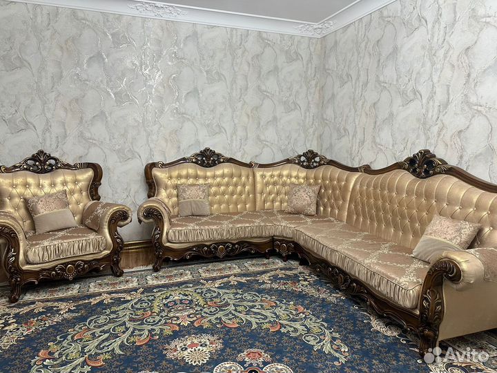 Угловой диван