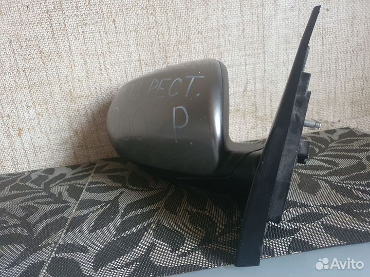 Зеркало рио 2 рестайлинг б.у. оригинал