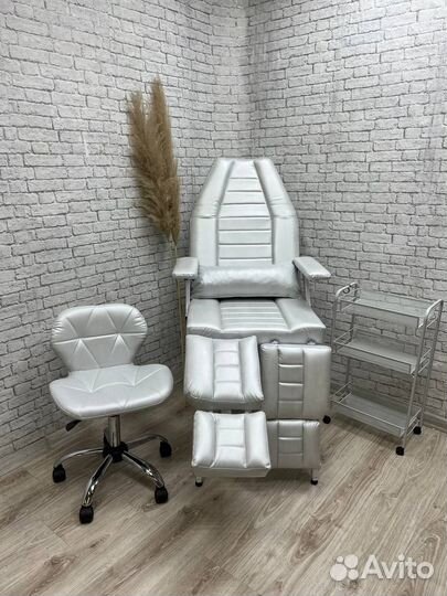 Педикюрное кресло новое