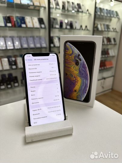 iPhone Xs, 64 ГБ