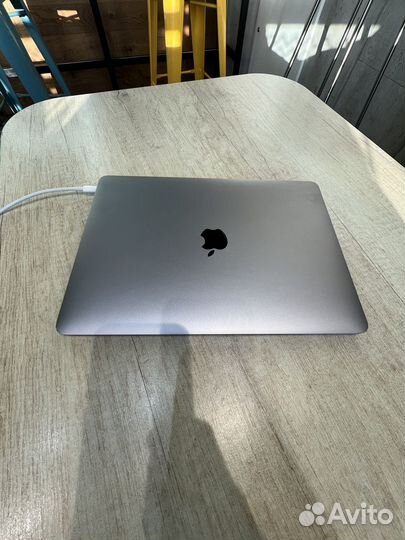 Macbook Air 13 2019 retina