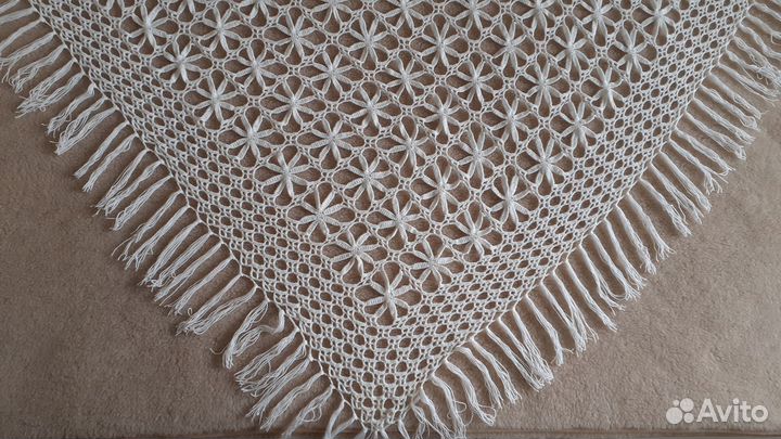 Шаль «Ромашки». Ручная работа. Вязание. Крючок