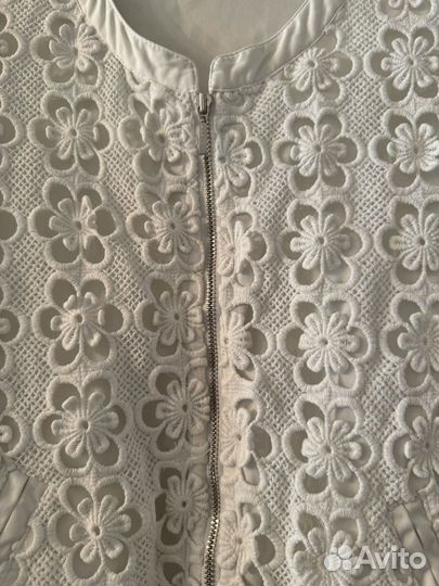 Бомбер белый кружево 42